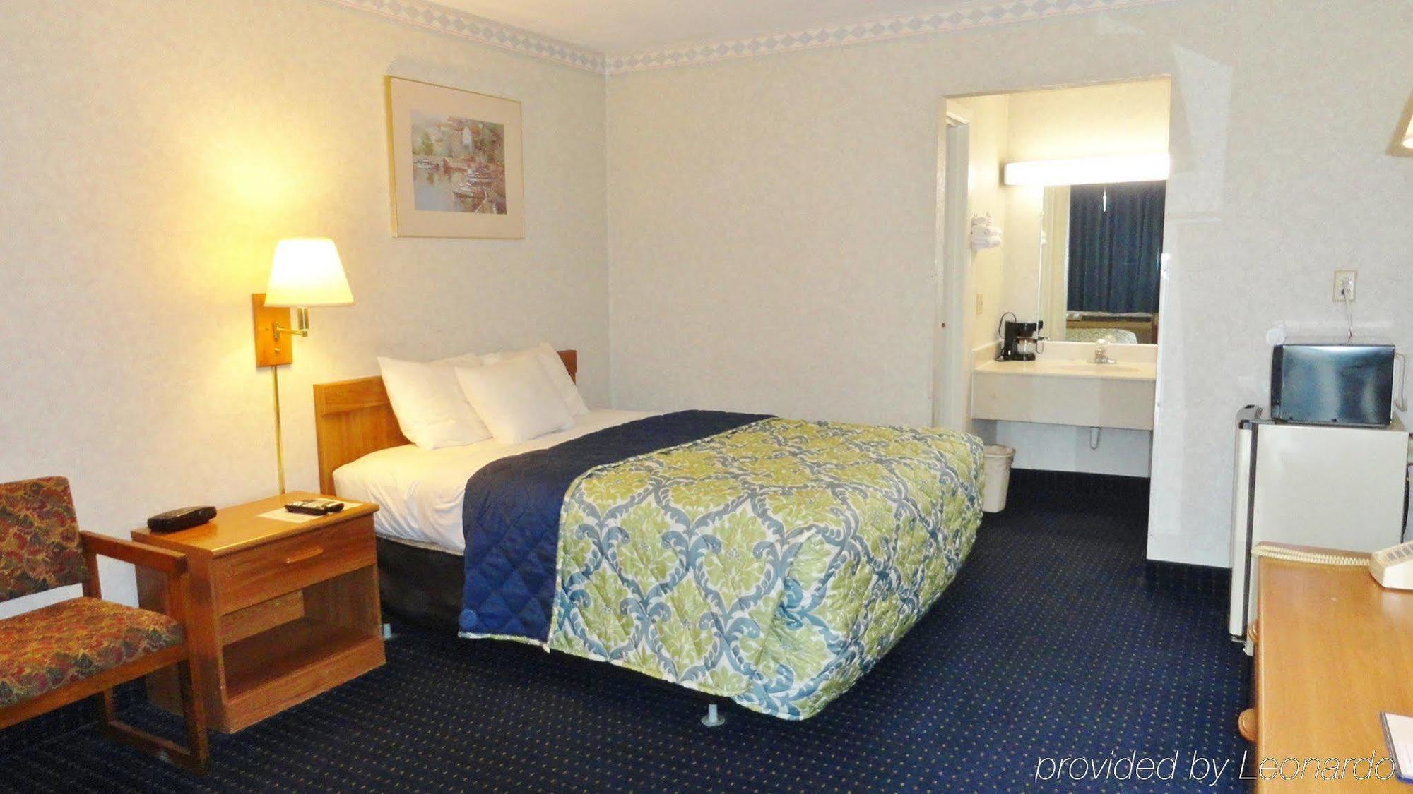 Americas Best Value Inn Of Decatur Exterior foto