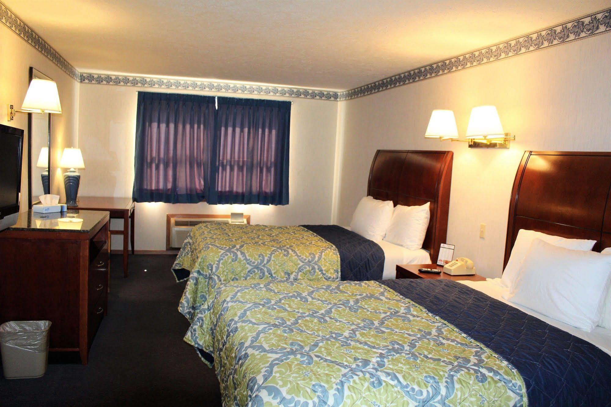 Americas Best Value Inn Of Decatur Exterior foto